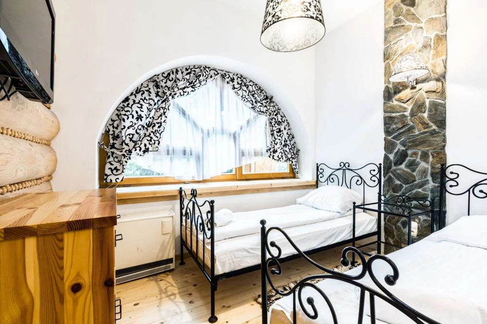 Ap. Harnasiowa Grota