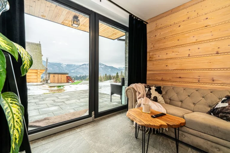 Schronisko Zmysłów Apartament Nr 1