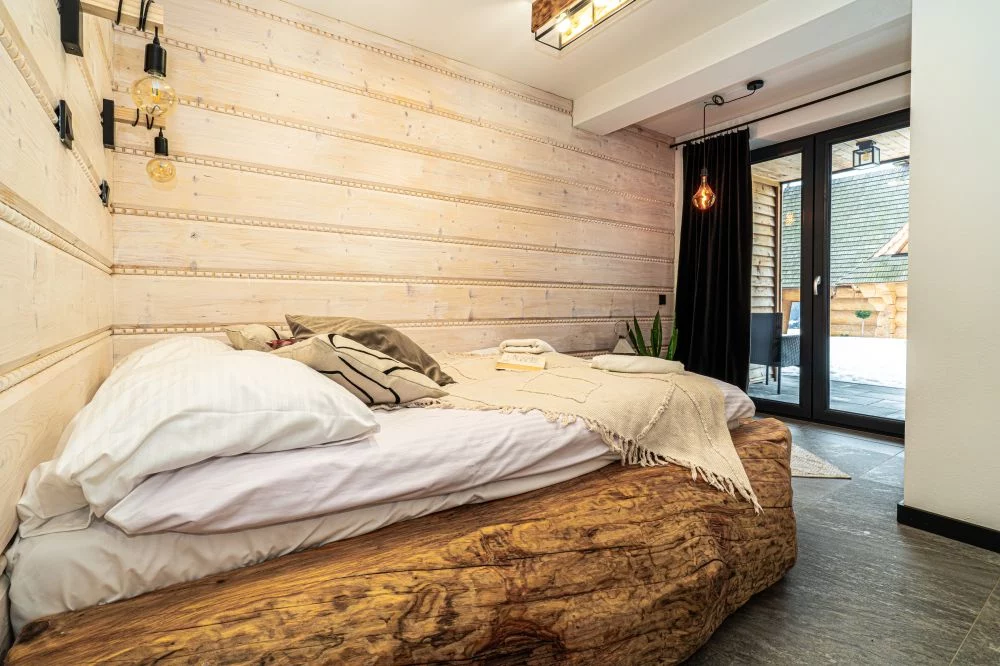 Schronisko Zmysłów Apartament Nr 1