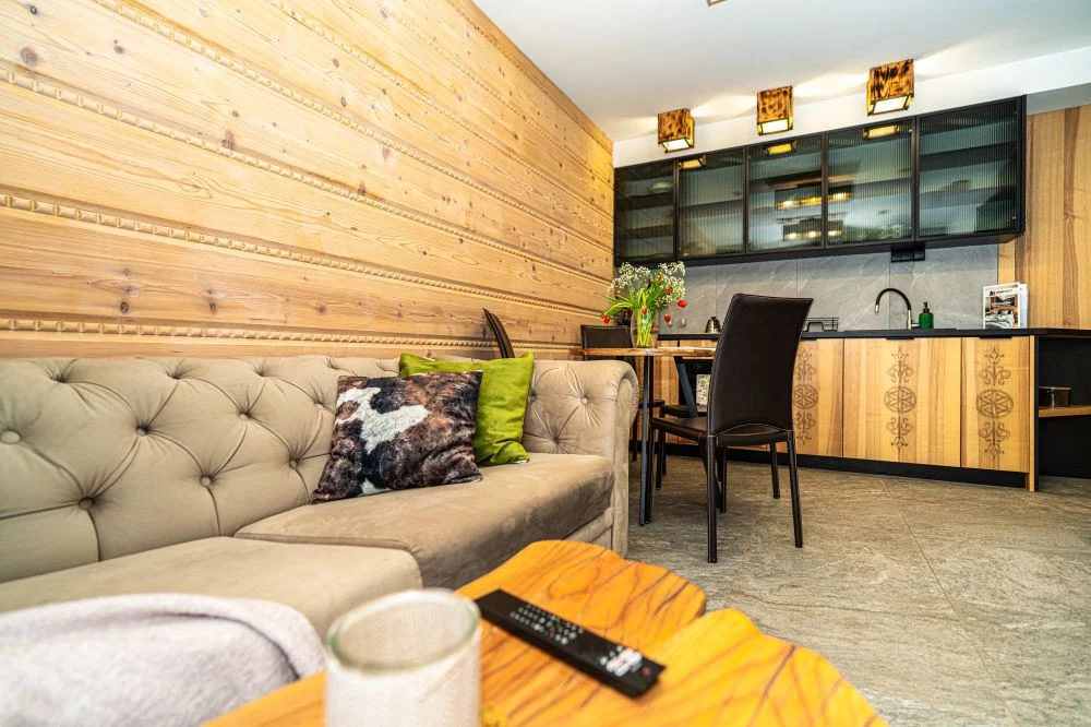 Schronisko Zmysłów Apartament Nr 1