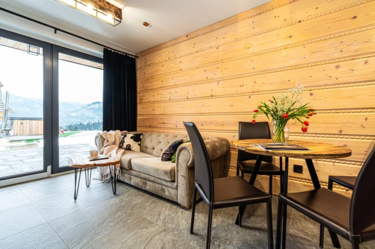 Schronisko Zmysłów Apartament Nr 1