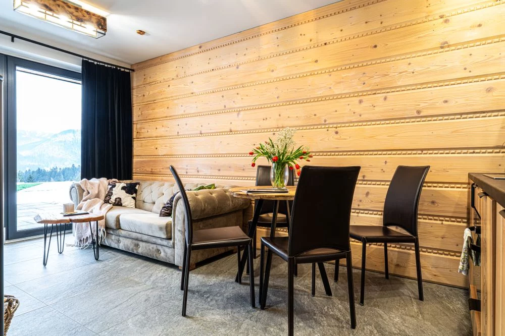 Schronisko Zmysłów Apartament Nr 1