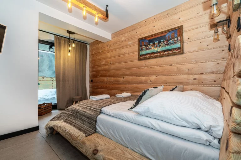 Schronisko Zmysłów Apartament Nr 2