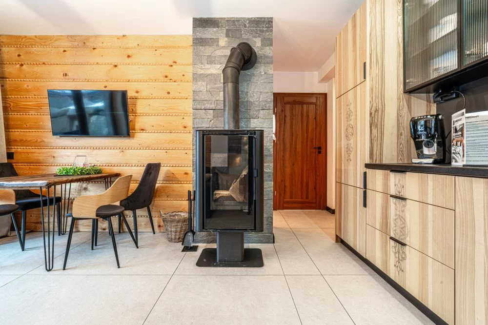 Schronisko Zmysłów Apartament Nr 2