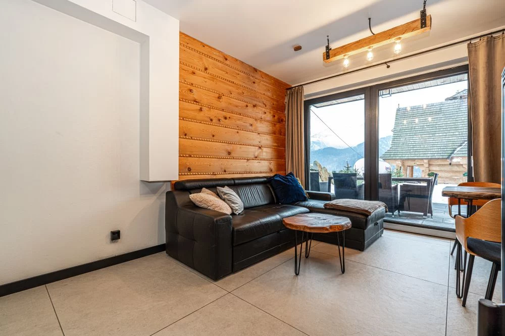 Schronisko Zmysłów Apartament Nr 2