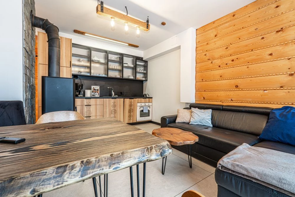 Schronisko Zmysłów Apartament Nr 2