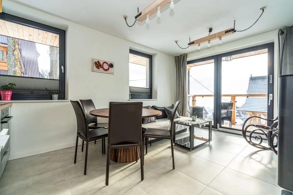 Schronisko Zmysłów Apartament Nr 4