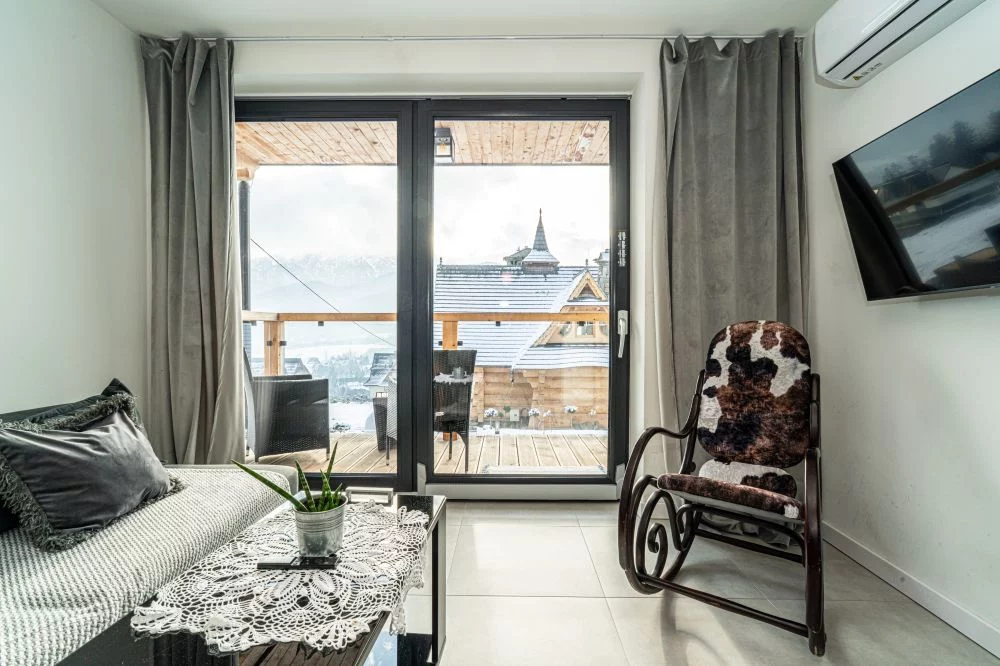 Schronisko Zmysłów Apartament Nr 4