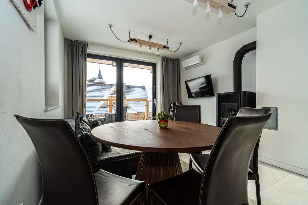 Schronisko Zmysłów Apartament Nr 4