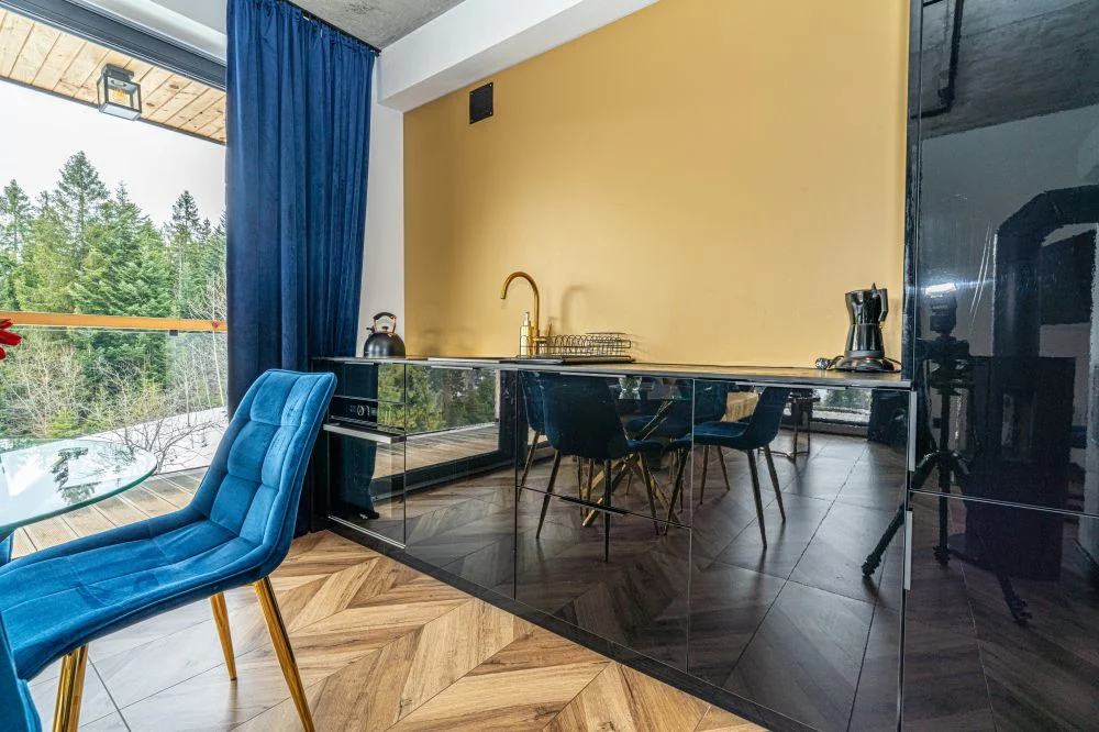 Schronisko Zmysłów Apartament Nr 5