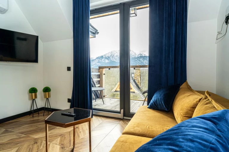 Schronisko Zmysłów Apartament Nr 5