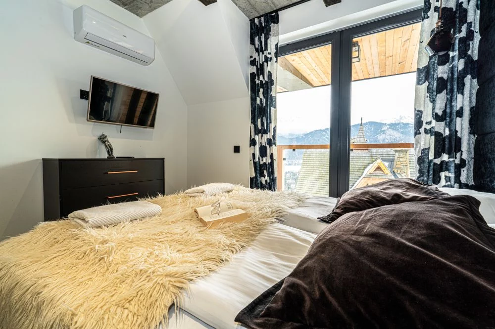 Schronisko Zmysłów Apartament Nr 6