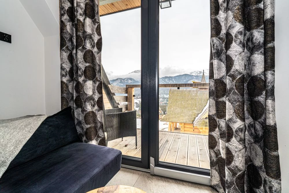 Schronisko Zmysłów Apartament Nr 6