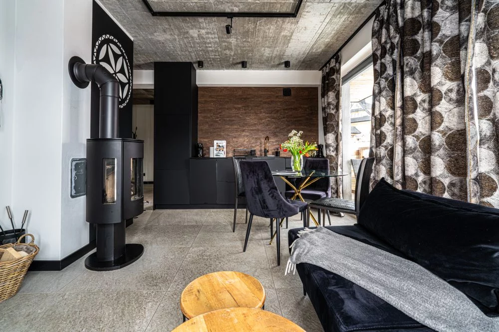 Schronisko Zmysłów Apartament Nr 6