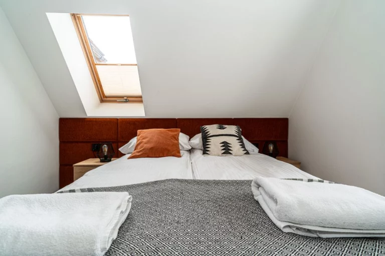 Schronisko Zmysłów Apartament Nr 6