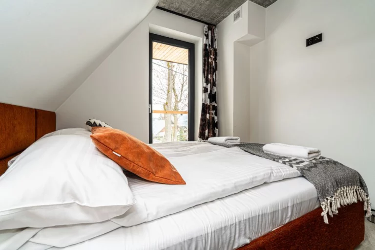 Schronisko Zmysłów Apartament Nr 6