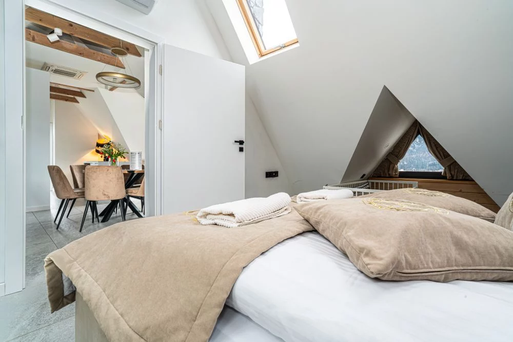 Schronisko Zmysłów Apartament Nr 7