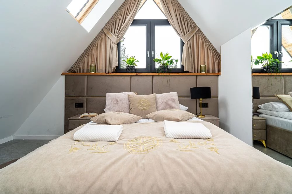 Schronisko Zmysłów Apartament Nr 7