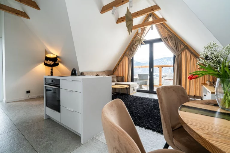 Schronisko Zmysłów Apartament Nr 7