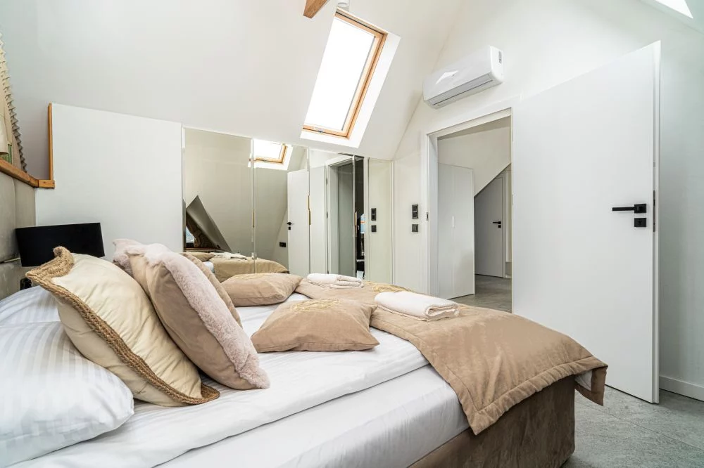 Schronisko Zmysłów Apartament Nr 7