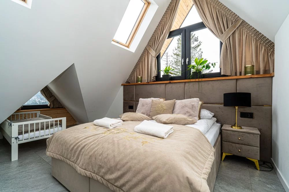 Schronisko Zmysłów Apartament Nr 7